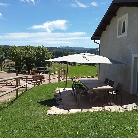Gite Des 3 Marches Lamoura Esterno foto